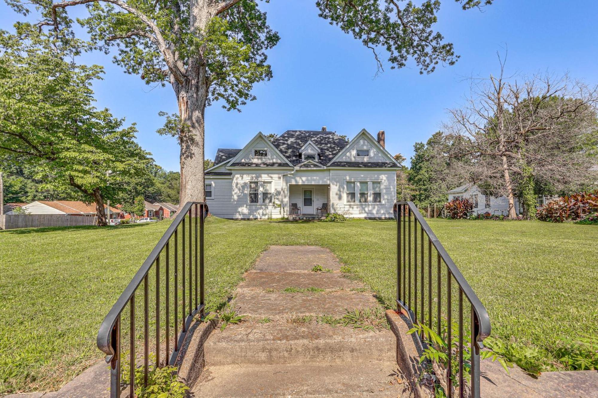 Historic Highland-Game Room & King Beds Entire Home Jackson Eksteriør billede