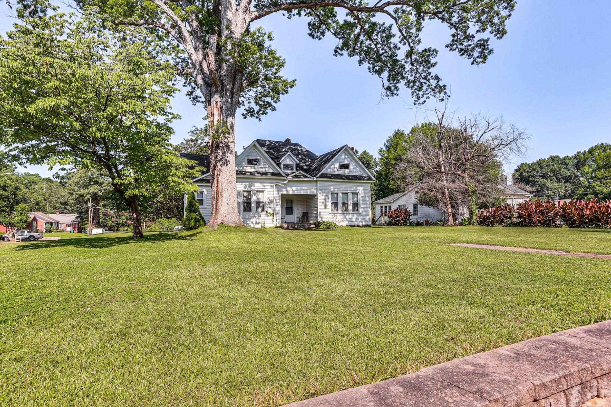 Historic Highland-Game Room & King Beds Entire Home Jackson Eksteriør billede