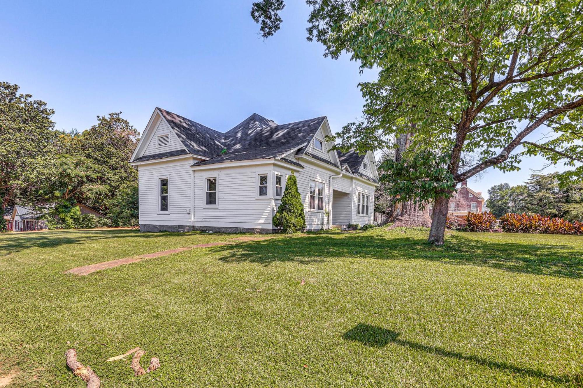 Historic Highland-Game Room & King Beds Entire Home Jackson Eksteriør billede