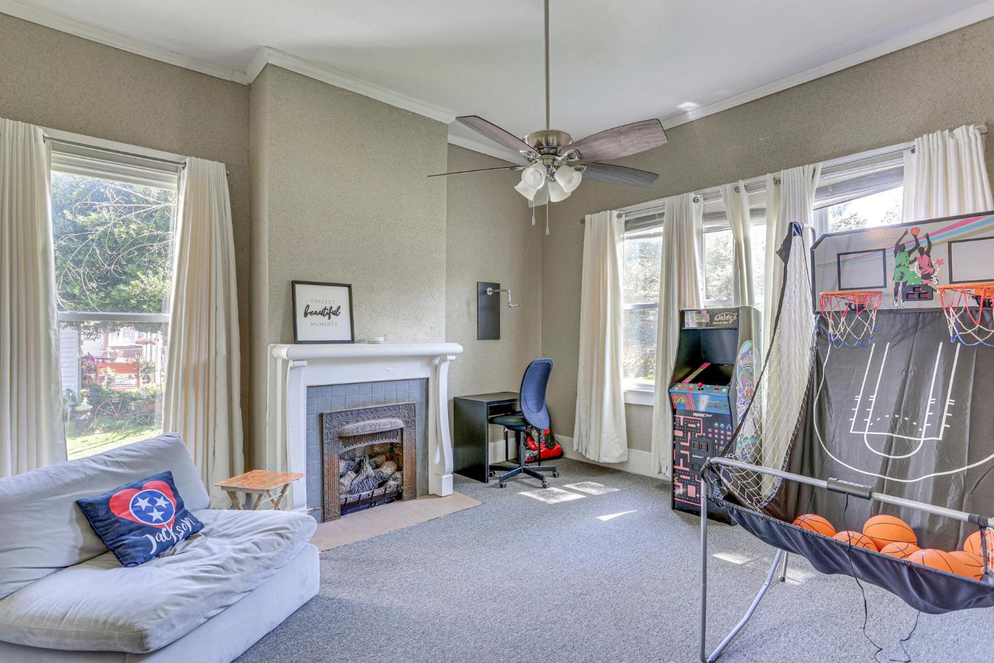 Historic Highland-Game Room & King Beds Entire Home Jackson Eksteriør billede